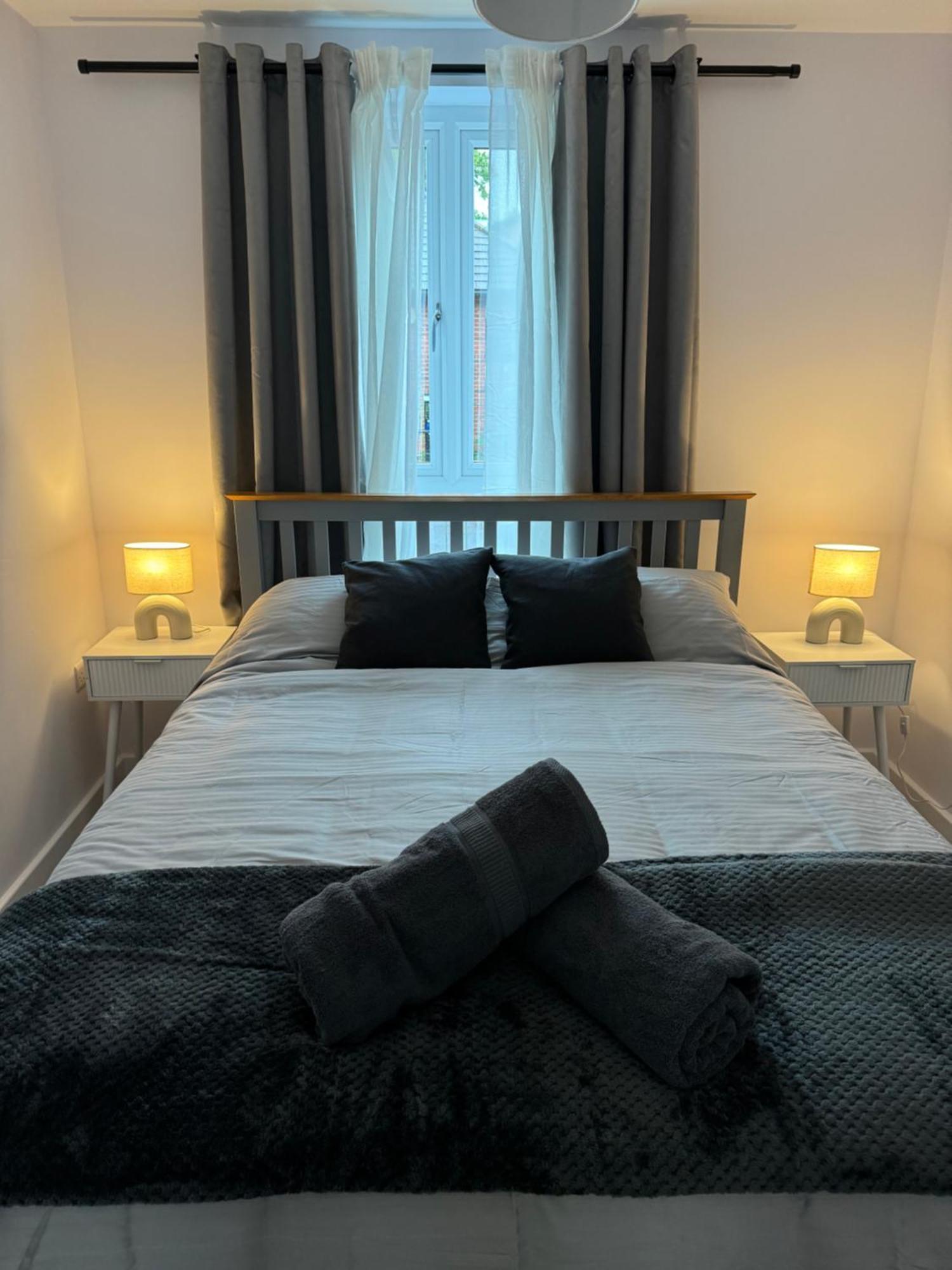 ヨークBrand New Flat 5 With Free Parking And Fast Wifiアパートメント エクステリア 写真